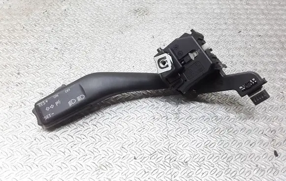 Volkswagen Touran I Indicator stalk 1K0953513A