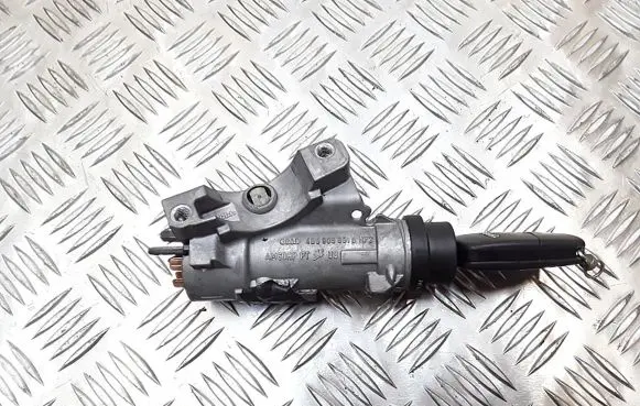 Audi A4 S4 B6 8E 8H Ignition lock 4B0905851G