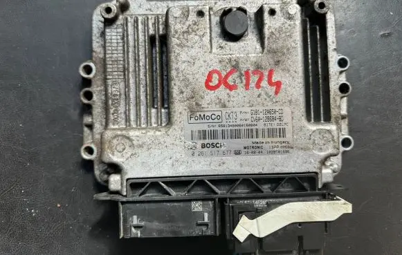Ford Fiesta Engine control unit/module G1B112A650CD 0261S17677 GJB112A650DD