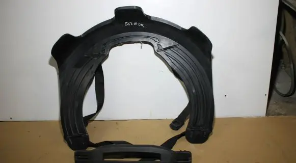 BMW X5 E53 Spare wheel mounting bracket 7002356