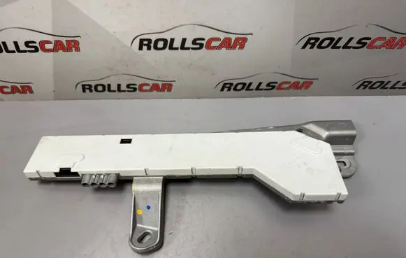 Mercedes-Benz CLS C219 Aerial antenna amplifier A2198200089