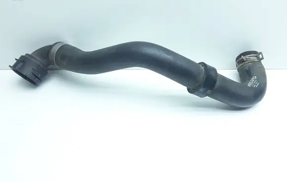 Volvo S90, V90 Engine coolant pipe/hose 31474845