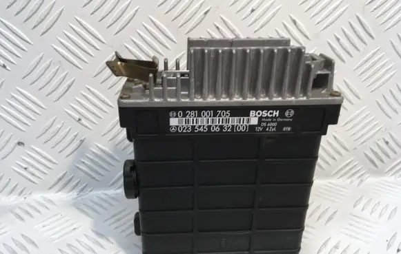 Mercedes-Benz Vito Viano W638 Engine control unit/module 0235450632