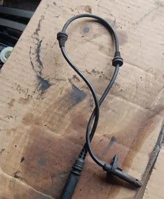 BMW X5 E70 ABS brake wheel speed sensor 677177604 6771776