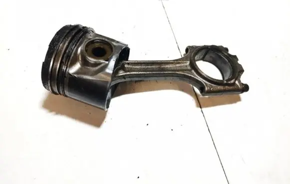 Piston with connecting rod