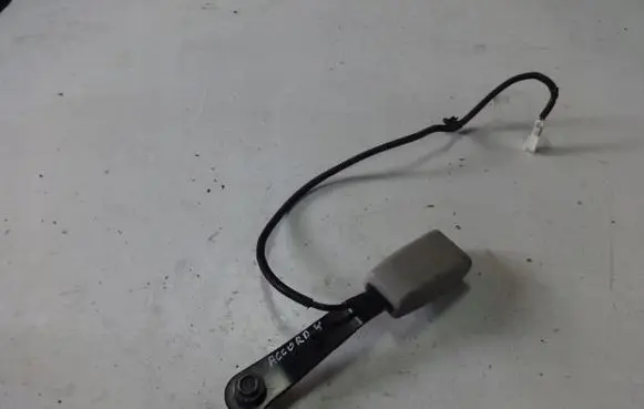 Honda Accord Front seatbelt buckle