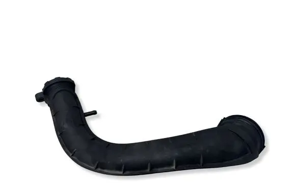 Volkswagen PASSAT B7 Intercooler hose/pipe 03C145673M
