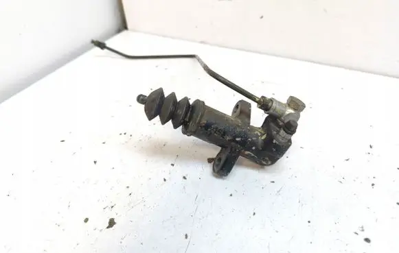 Volvo V40 Clutch slave cylinder 860189930873455