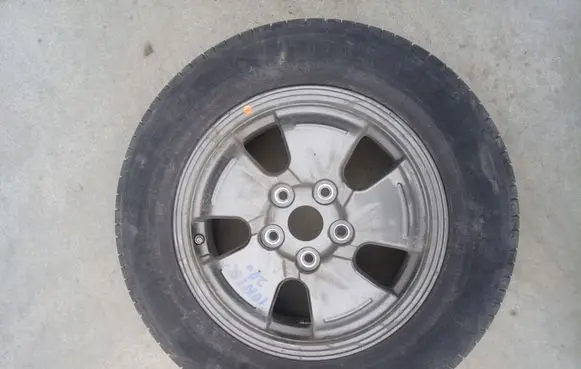 Hyundai Ioniq R15 alloy rim 