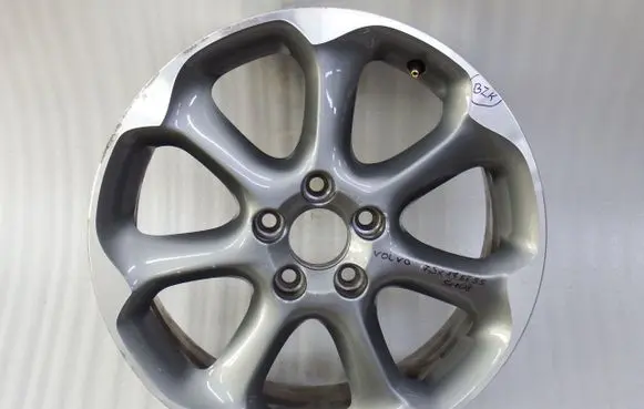Volvo V50 R17 alloy rim 