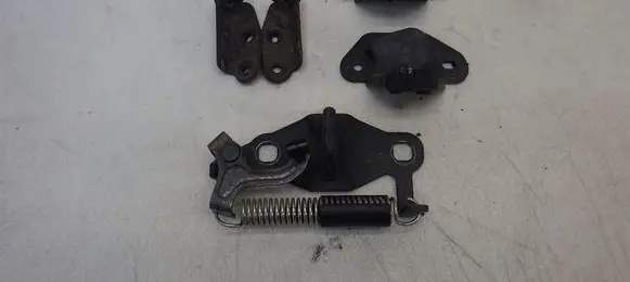 Mazda 6 Tailgate lock loop/hook striker 