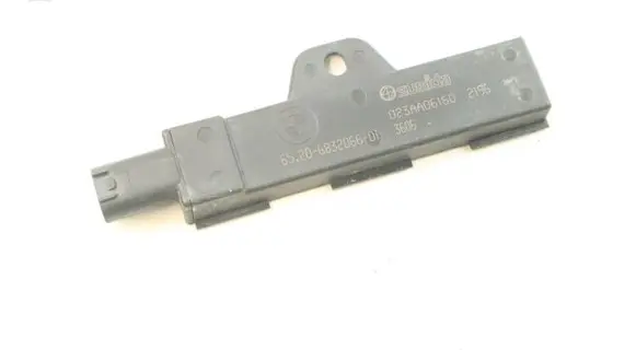 BMW 2 F44 Keyless system antenna 6832066 65206832066