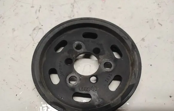 Audi A4 S4 B6 8E 8H Power steering pump pulley 038145255B