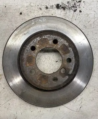 BMW 3 E46 Front brake disc