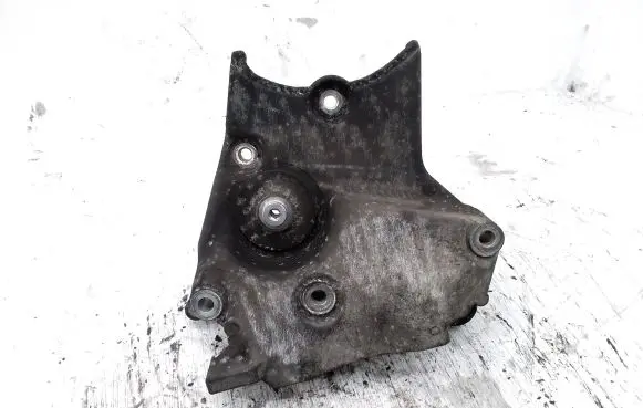 Opel Insignia A Engine mounting bracket 55566020