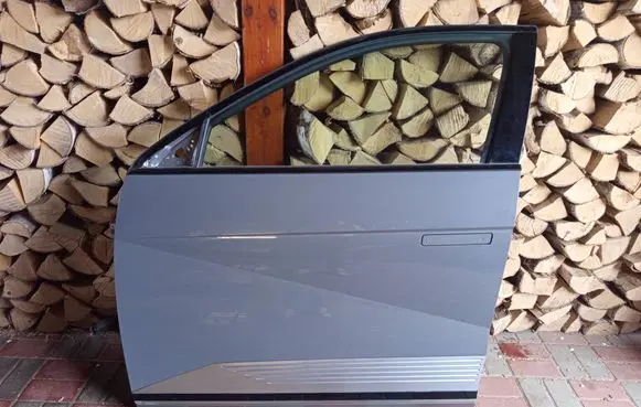 Hyundai Ioniq 5 Front door 