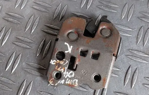 BMW 3 E46 Seat back rest lock catch 