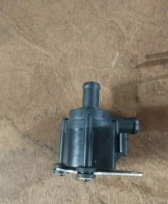 Volvo V40 Electric auxiliary coolant/water pump 31338211 31368143