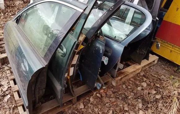 Opel Tigra A Front door pilkos