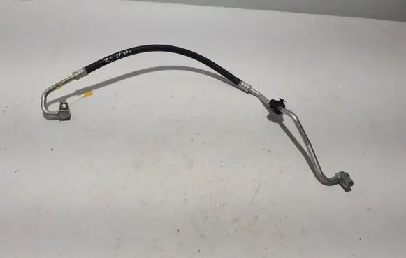 MG ZS Air conditioning (A/C) pipe/hose 11031624