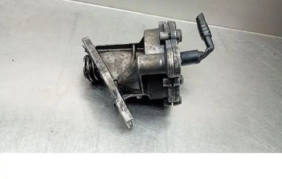 Volkswagen Transporter - Caravelle T4 Vacuum pump 472230019