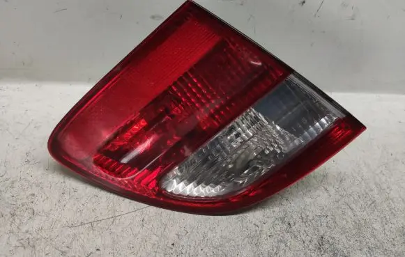 Mercedes-Benz E W211 Tailgate rear/tail lights