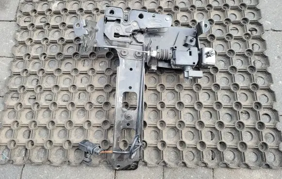 Audi R8 42 Engine bonnet/hood lock/catch 4S0805532B