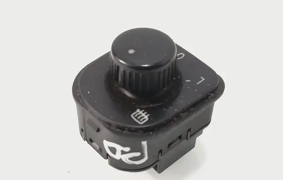 Volkswagen PASSAT B7 Wing mirror switch 1K0959565L