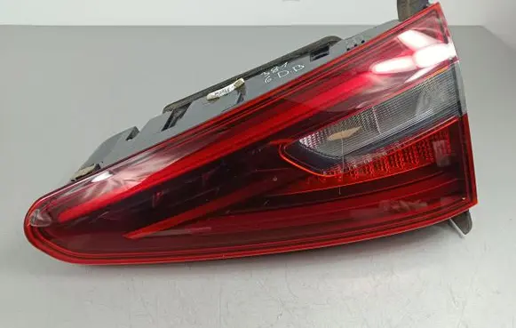 Alfa Romeo Stelvio Tailgate rear/tail lights 20795999