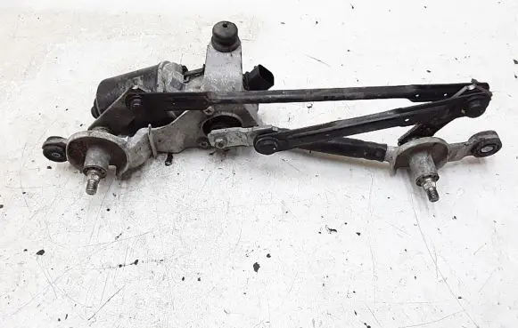 Hyundai i30 Front wiper linkage 98110a5900