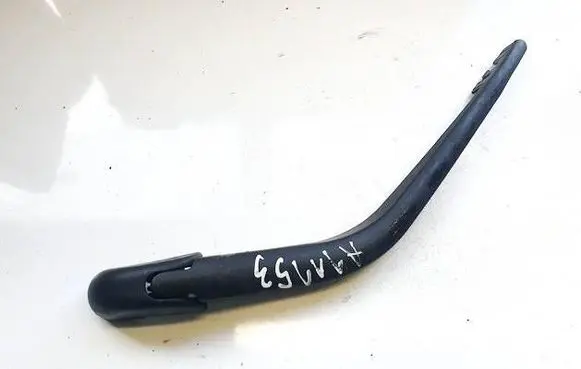 Nissan Tiida C11 Rear wiper blade arm TG23J02
