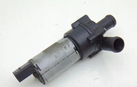 Audi R8 42 Electric auxiliary coolant/water pump