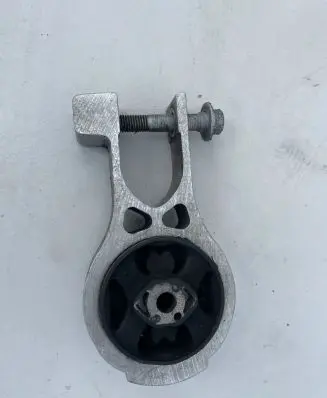 Peugeot 508 RXH Engine mount bracket 9683029080