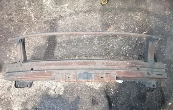 Hyundai i40 Front bumper cross member