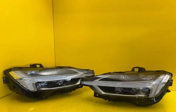 Volvo V60 Headlight/headlamp 3233898432396574