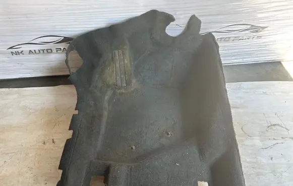 Volvo XC70 Front floor carpet liner 39991860 33065163 1415368
