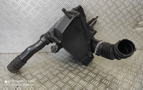 Mercedes-Benz Citan W415 Air filter box 165003318R