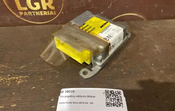 Toyota Corolla Verso AR10 Airbag control unit/module 891700F070