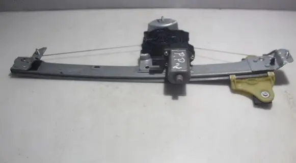 Renault Clio IV Front window lifting mechanism without motor