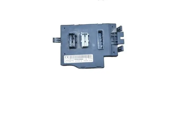 Renault Trafic II (X83) Comfort/convenience module UCN3G2005X83 00176441 281187388A
