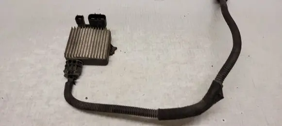 Hyundai Sonata Coolant fan relay 253853K210