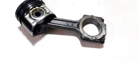 Piston with connecting rod