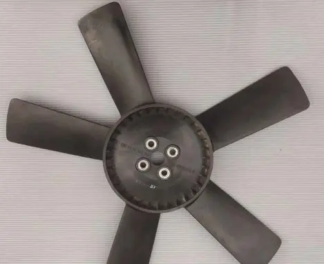 Mercedes-Benz W123 Fan impeller 1152050406