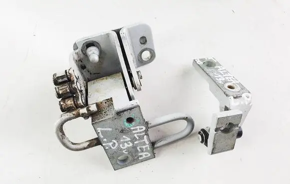 Seat Altea Front door hinge set 