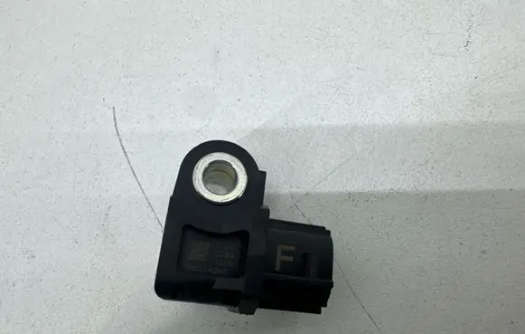 Mitsubishi Space Star Airbag deployment crash/impact sensor 8651A245