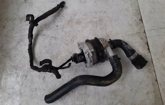 Porsche Macan (95B) Water pump 9J1965567A