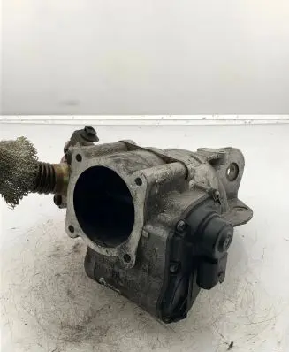 Audi A4 S4 B6 8E 8H EGR valve 06D131503C