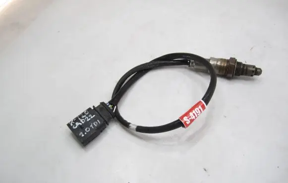 Volkswagen Caddy Lambda probe sensor 05L906262F