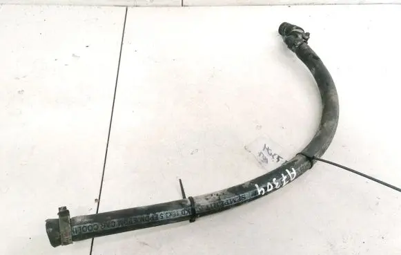 Audi A4 S4 B5 8D Engine coolant pipe/hose