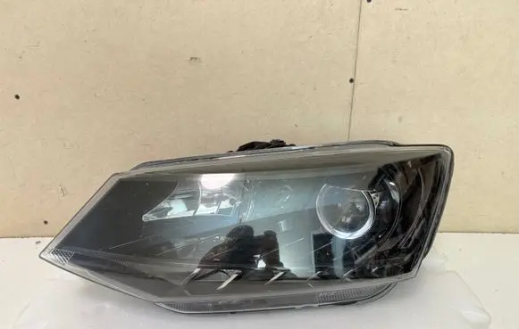Skoda Fabia Mk3 (NJ) Headlight/headlamp 6V1941015B 1EL01182421